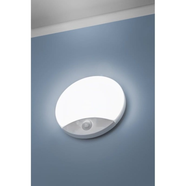 Plafoniera LED LOGOS z czujnikiem ruchu 16W 4000K 1200lm 360° IP44 GTV aranżacja.jpg