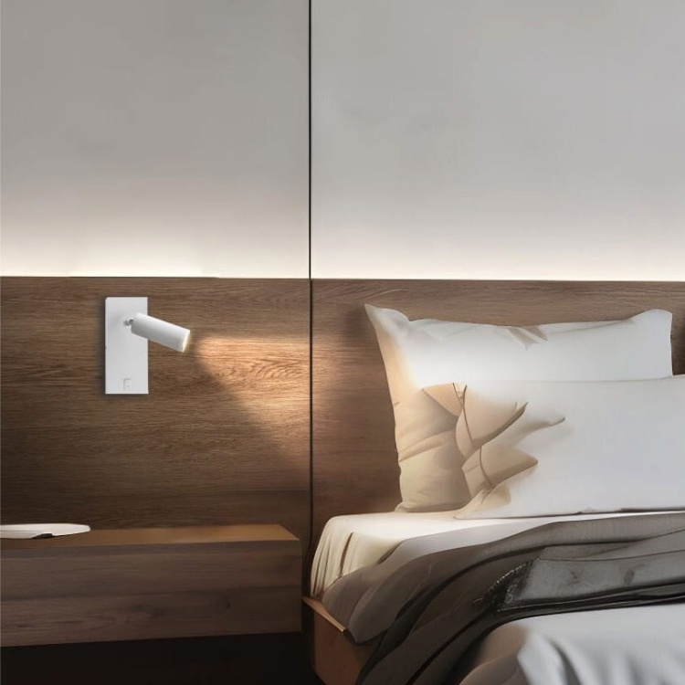 Kinkiet ścienny MADARA SLIM MR11 GU10 biała IP20 SPECTRUM aranżacja sypialni.jpg