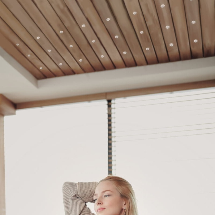 IMBER LED miniaturowa oprawa łazienkowa biała ciepła IP65 12V 1W 40lm Kanlux 23522 aranżacja.jpg