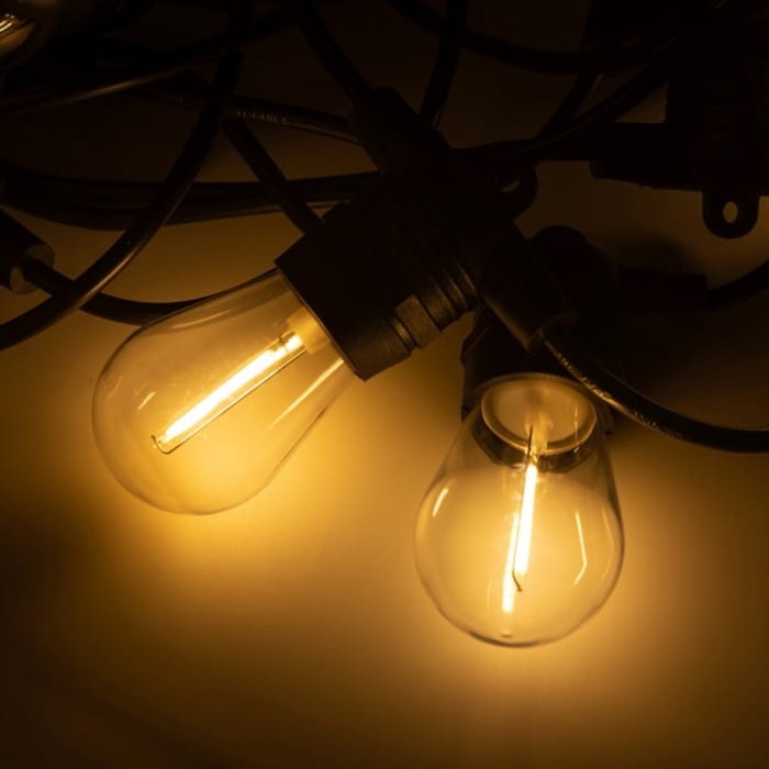 Girlanda solarna 10x E27 0,3W 2700K 50lm 10m IP44 Ecolight włączona