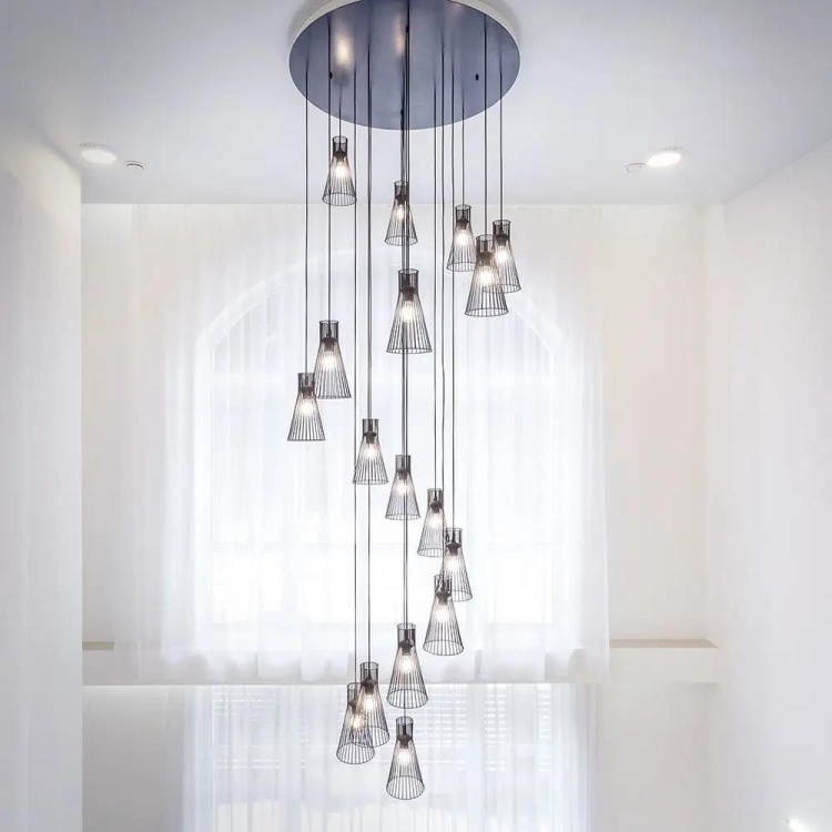 Żaróka LED E27 470lm mała kulka 3000K biała ciepła