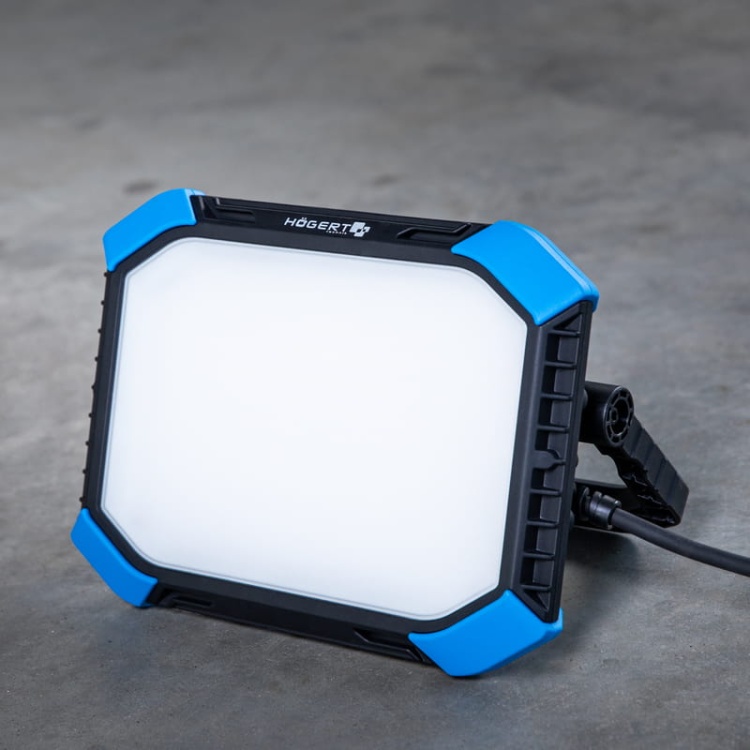 Naświetlacz roboczy LED Högert HT1E453 24W 3200lm 6500K IP65 IK09 – zastosowanie