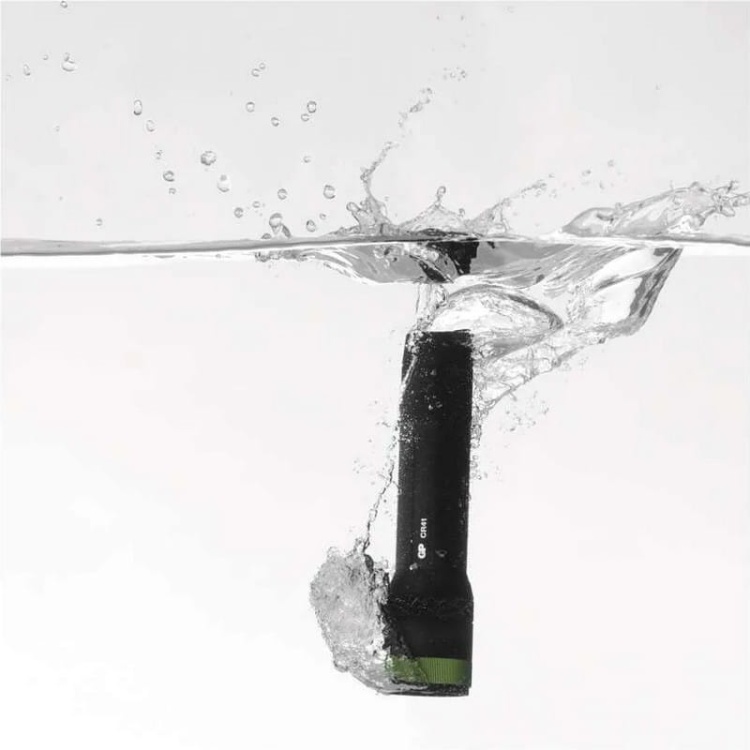 Latarka LED Discovery CR41 ładowalna 2550mAh 650lm IPX7 GP P8511 aranżacja