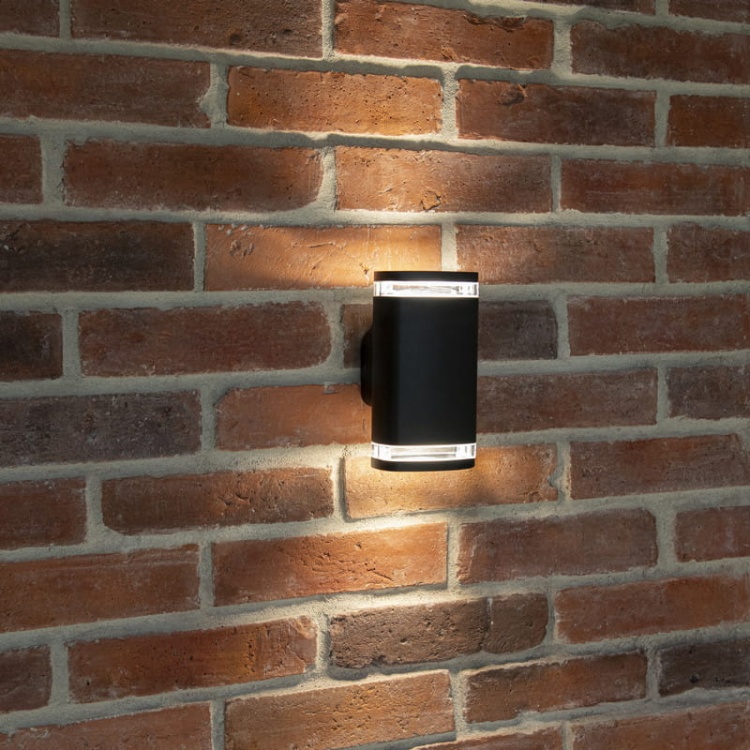 Oprawa elewacyjna ZEVI W EL 2x GU10 szara IP54 Kanlux 38887 aranżacja