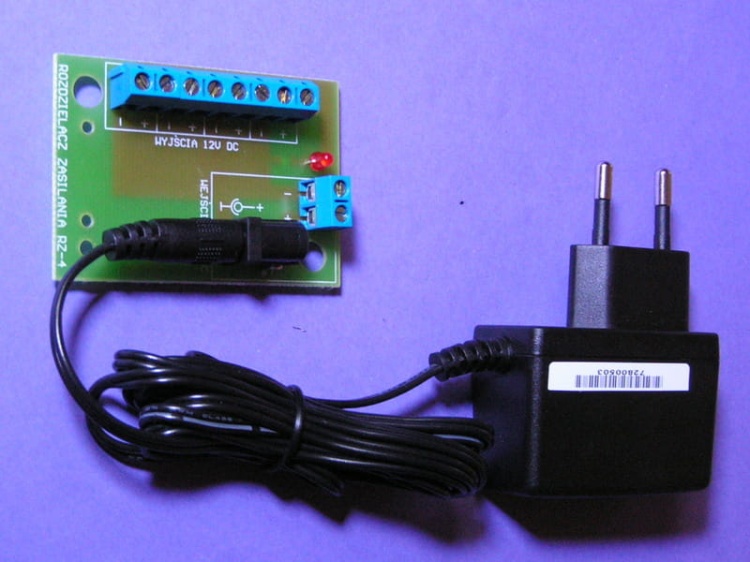 Rozdzielacz zasilania RZ-4