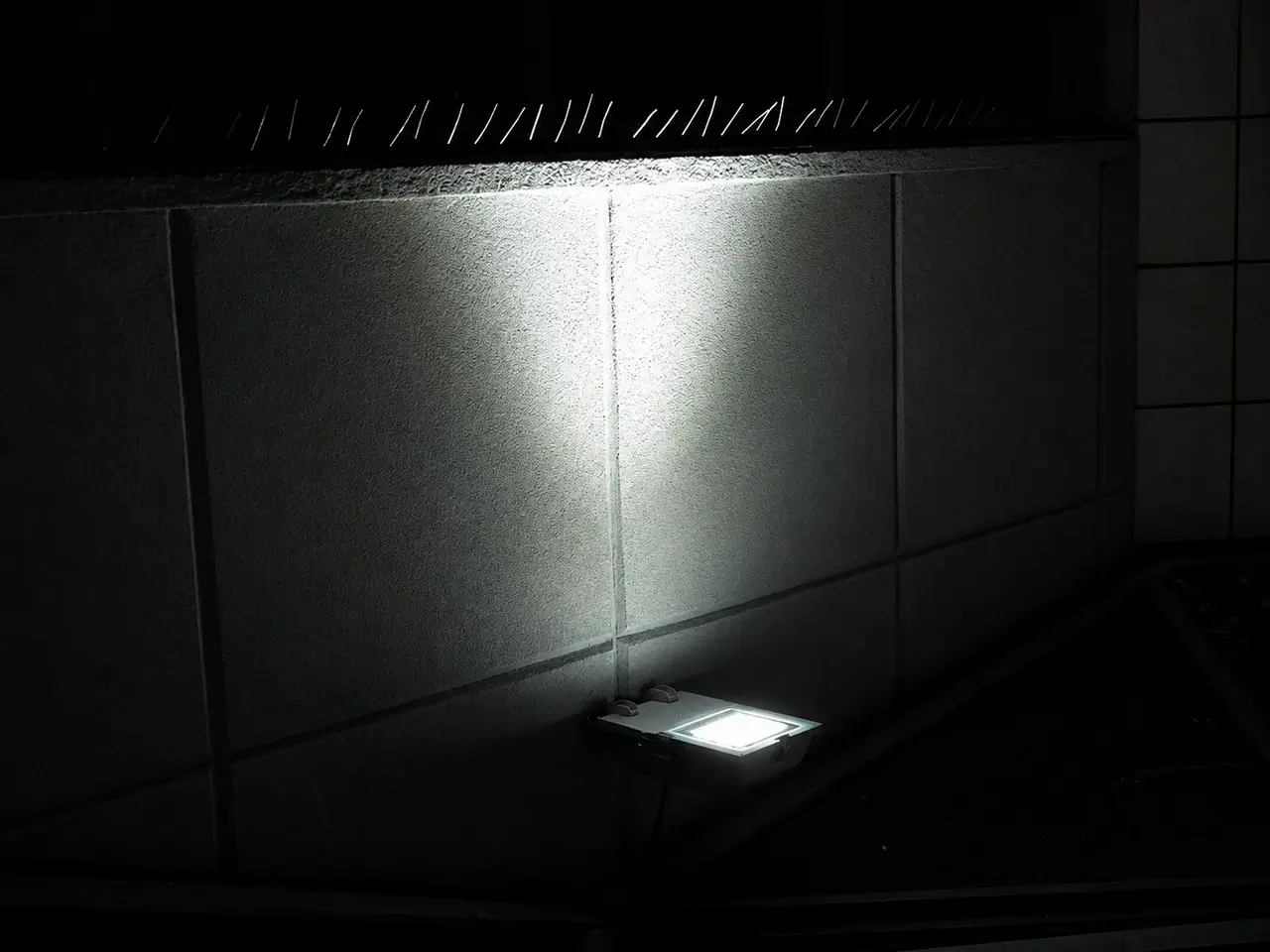 Naświetlacze LED Olympia 3000 w oświetleniu elewacji