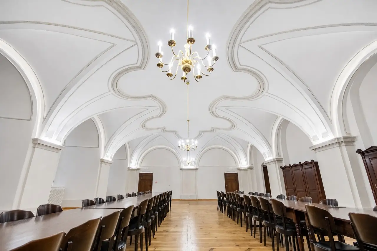 Oświetlenie zabytkowego wnętrza klasztoru