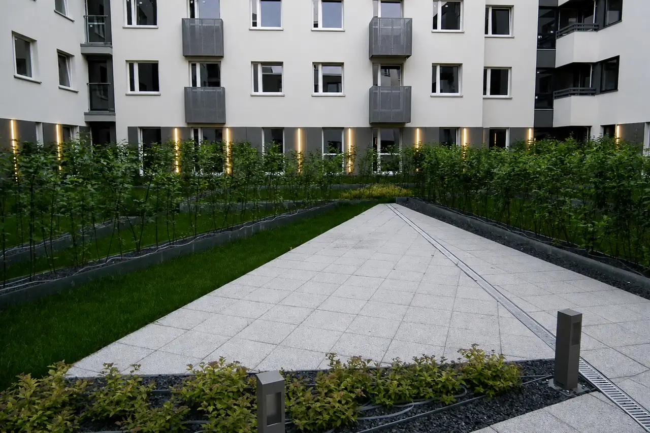 Oświetlenie zewnętrzne LED osiedla mieszkaniowego Wrocław
